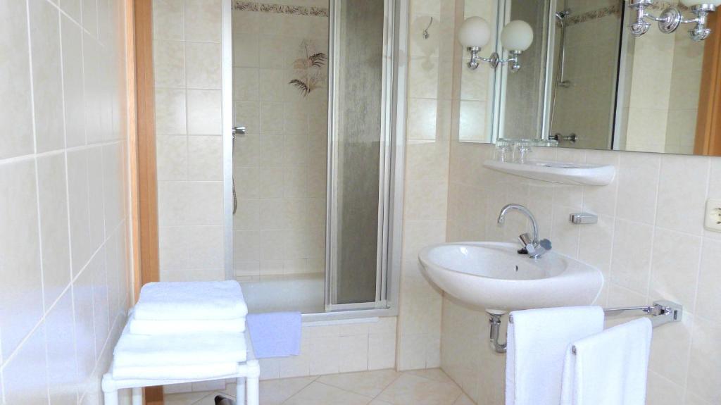 Hotel Muehlenhof Heidenau  Ngoại thất bức ảnh